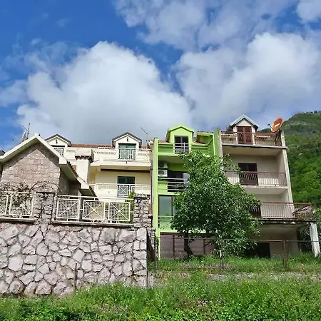 Kotor Bay Apartment *